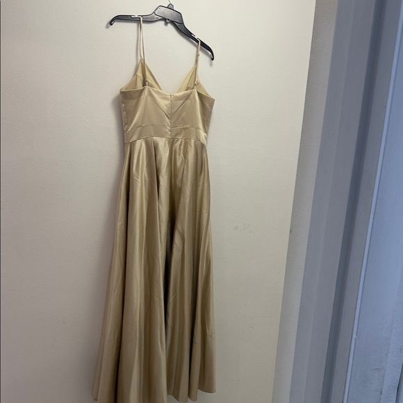 HEBEOS LIMITED Elegant Cream Maxi Dress - Picture 3 of 6